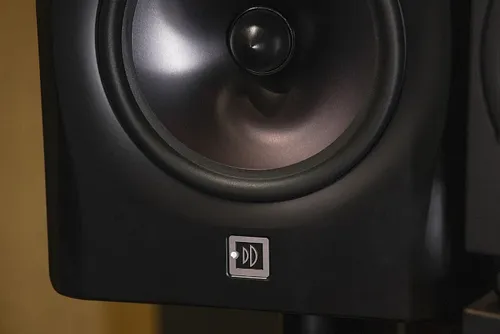 Dutch & Dutch 8c Studio