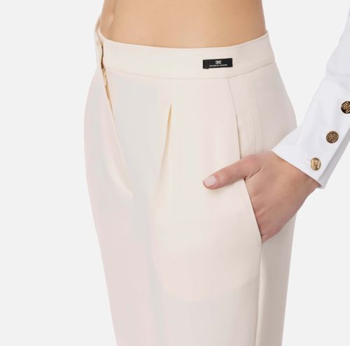 Straight trousers in cool wool with darts - COLOR PERLA 