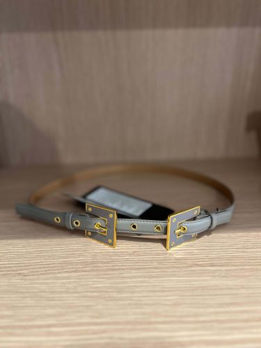 Thin faux leather belt with logo buckle
