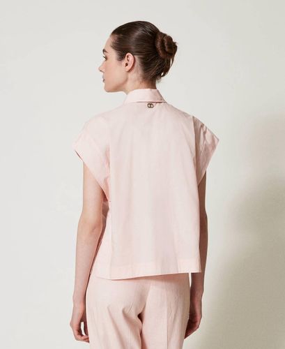Poplin shirt with embroidery