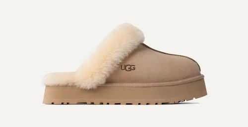 כפכף UGG דיסקוטה סנד מידות 36-41 לנשים