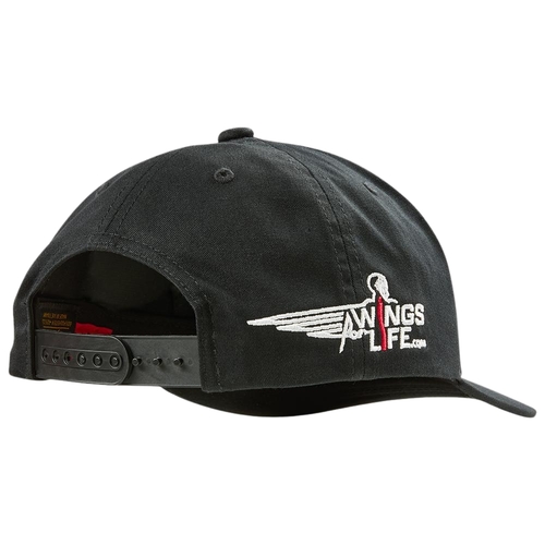 כובע סנאפבק Kini Red Bull ST Cap דגם K0980-001 בצבע אנתרציט עם טכנולוגיית Flex Fit ומנגנון התאמה מתכוונן, מתאים לפעילות ספורט ולבוש יומיומי
