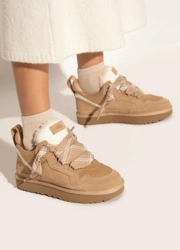 סניקרס UGG לואמל סנד מידות 36-41 לנשים
