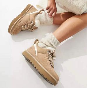 סניקרס UGG לואמל סנד מידות 36-41 לנשים