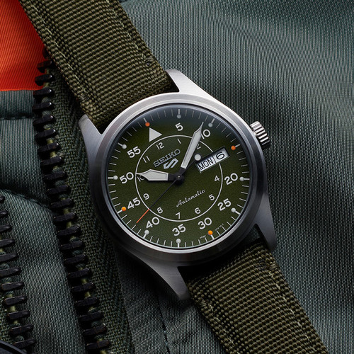 SEIKO SRPH29K1 SPORT 5 אוטומטי 100M 