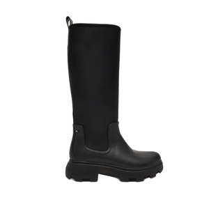 מגף TOMMY JEANS מידות 36-40 לנשים