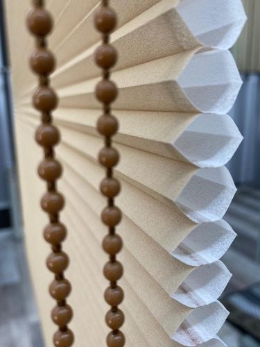 וילון אקורדיון שכבה כפולה - מוקה