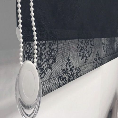 וילון גלילה כפול - גלילה האפלה   + גלילה תחרה עיטורים שחור