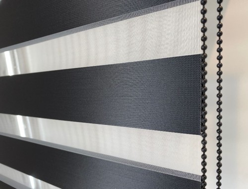 וילון גלילה זברה Decorel פרימיום - שחור