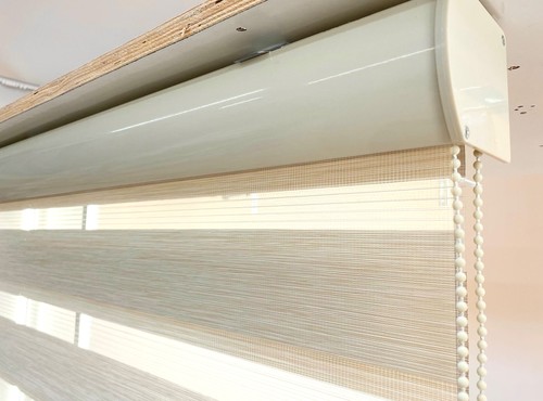 וילון גלילה זברה Decorel פרימיום - אבן