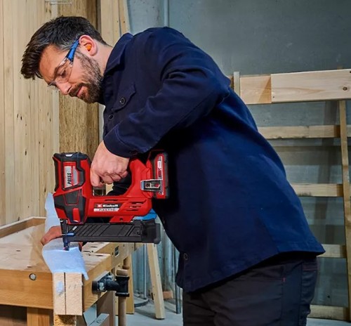 אקדח סיכות 18V נטען גוף בלבד FIXETTO 18/38 S תוצרת EINHELL