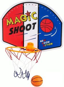 לוח כדורסל עם טבעת, רשת וכדור קטן 