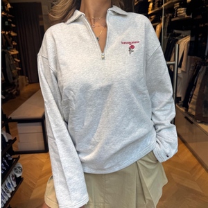 סוויטשרט TOMMY JEANS מידות XS-M לנשים