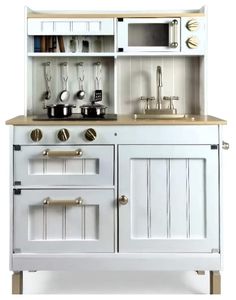 מטבח משחק לילדים עם כיריים חשמליות, מכונת כביסה ו 9 אביזרי משחק - פראג