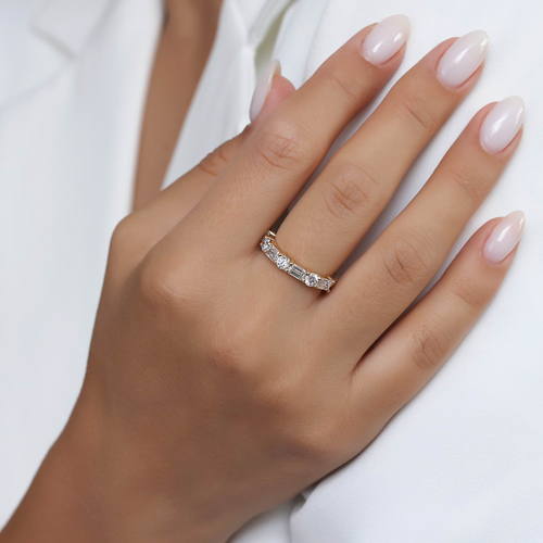 טבעת מעוצבת שורת יהלומים 1.80CT זהב 14K