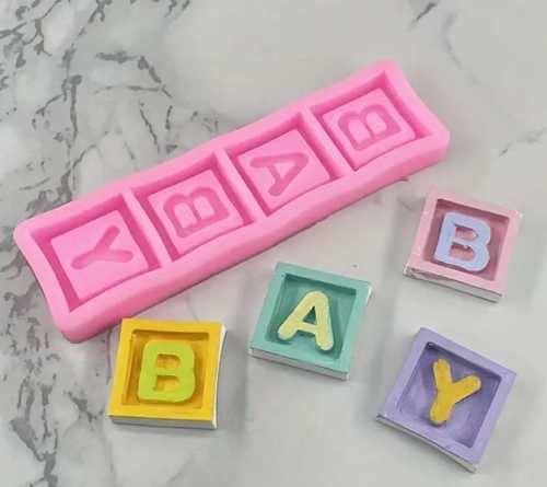 תבנית סיליקון ליצירת המילה BABY (בייבי)