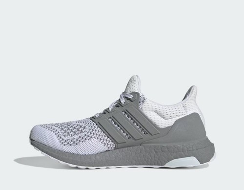 נעלי ריצה אדידס adidas Ultraboost 1.0 | נשים