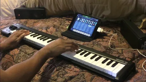 מקלדת שליטה - KORG MicroKey2 Air 61