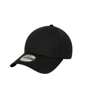 כובע NEW ERA לנשים בגוון שחור מונוכרום
