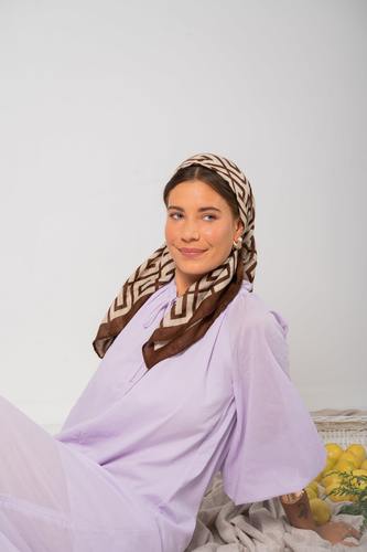 מטפחת מרובעת קטנה אלירז חום