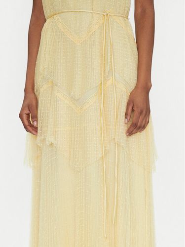 Long tulle dress with pleated flounces