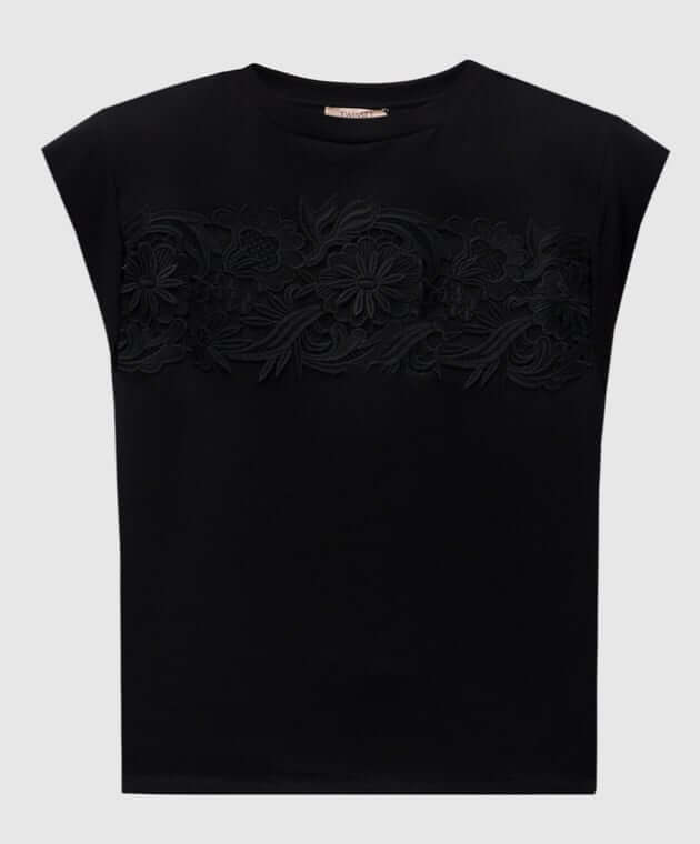 T-shirt with lace insert