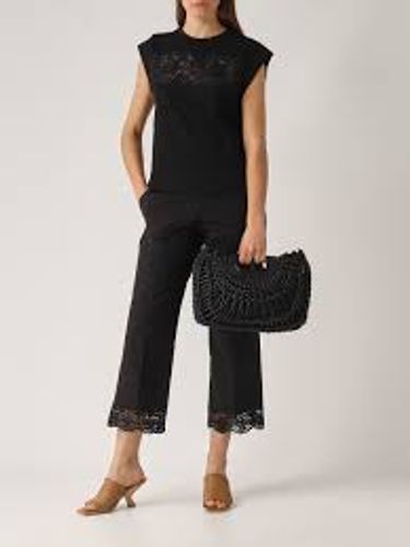 T-shirt with lace insert
