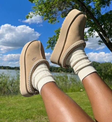 כפכף UGG טאז סנד מידות 36-41 לנשים