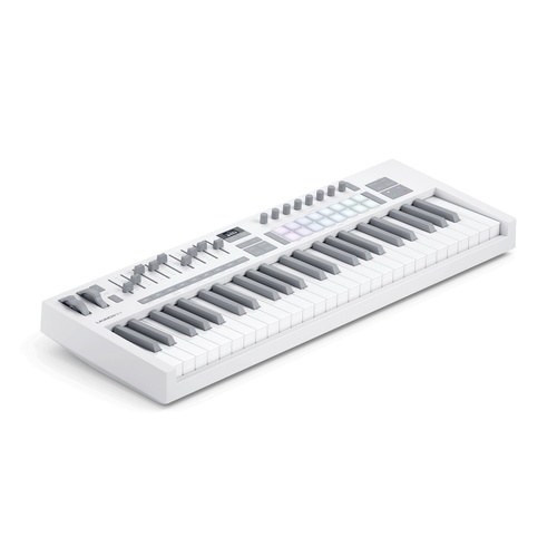 זוית נוספת Novation Launchkey 49 MK4 MIDI keyboard controller