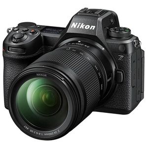 מצלמה חסרת מראה ניקון Nikon Z6III + 24-200mm  f/4‑6.3 VR - יבואן רשמי