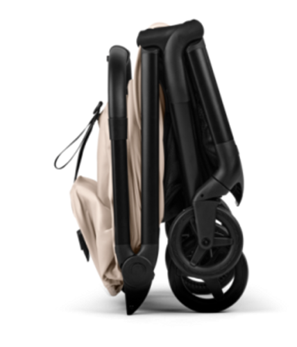 טיולון בוגבו בטרפליי 2 Bugaboo Butterfly קומפקטי מגיל לידה עם קיפול ביד אחת ואישור עלייה למטוס- חול מדבר