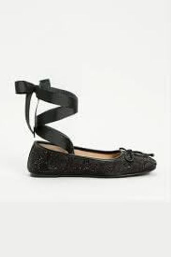 Ballet flats with Oval T embroidery and rhinestones