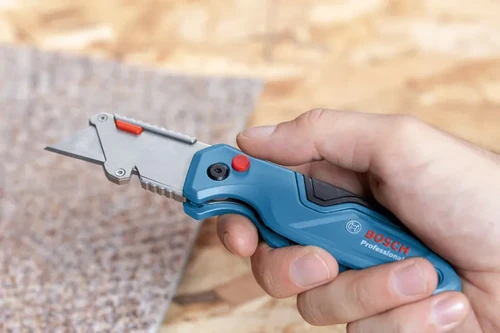 סכין חיתוך מתקפלת+3 להבים בוש  Bosch 1600A016BL