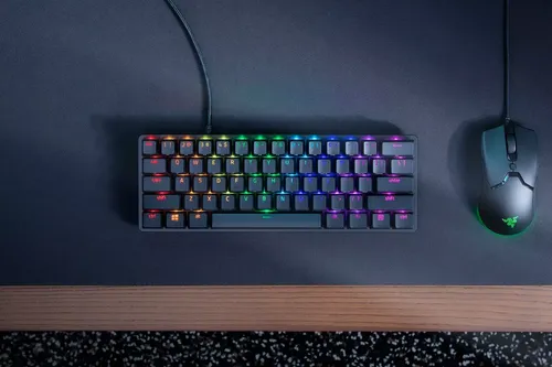 RAZER WOLVERINE V3 TOURNAMENT ED.-  WHITE בקר
