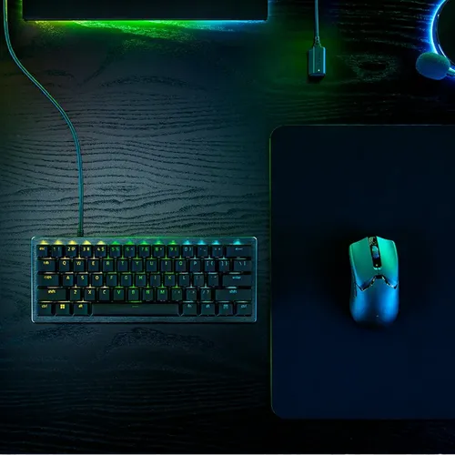 מקל' חוט' RAZER BLACKWIDOW V4 G.S