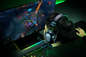 BLACK - (XBOX)RAZER BLACKSHARK V2 X אוזניות