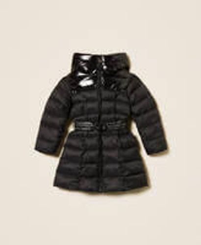 Long puffer jacket with logo belt