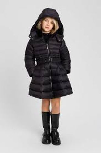 Long puffer jacket with logo belt