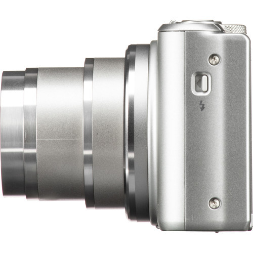 מצלמה ‏קומפקטית בעברית צבע כסוף Canon PowerShot SX740 HS
