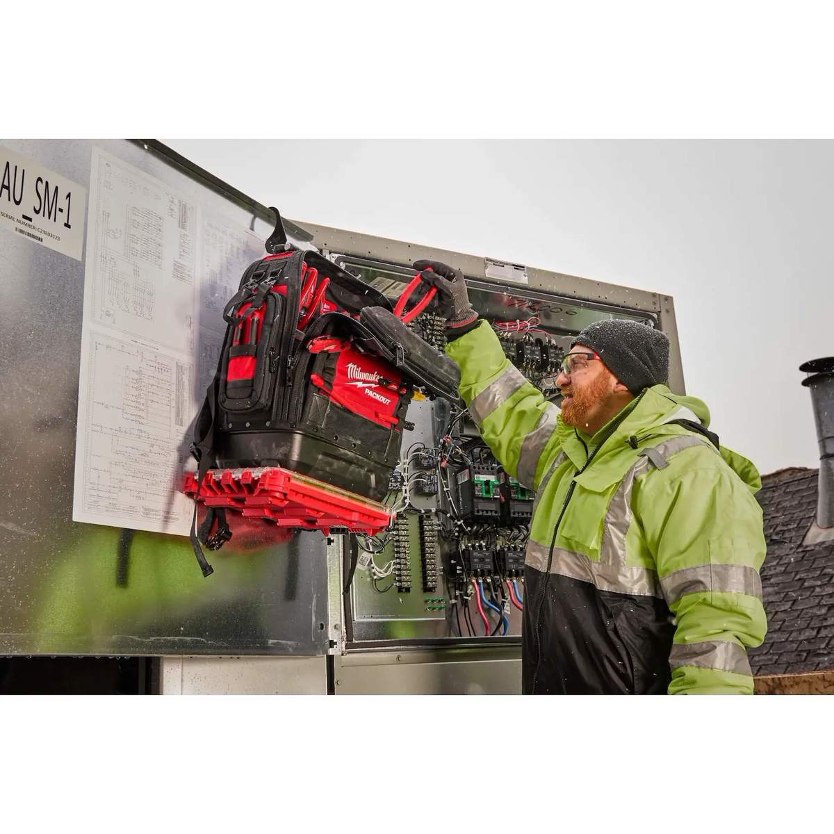 תיק גב מילווקי מקצועי PACKOUT MILWAUKEE דגם 48-22-8303