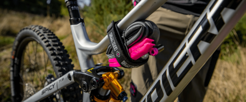 רצועת אביזרים לשלדה מאק אוף - MUC-OFF UTILITY FRAME STRAP