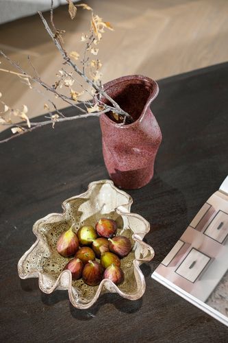  אגרטל קרמיקה בצבע בורדו