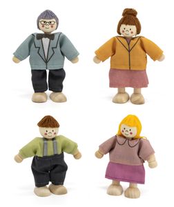 משפחת בובות עץ עם ביגוד חורפי וגפיים גמישים למשחקי בובות