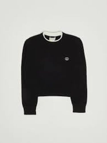 Crew neck jumper with Oval T