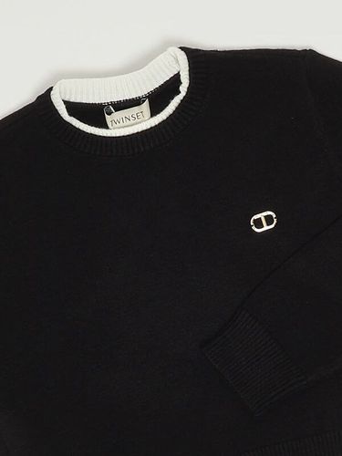 Crew neck jumper with Oval T
