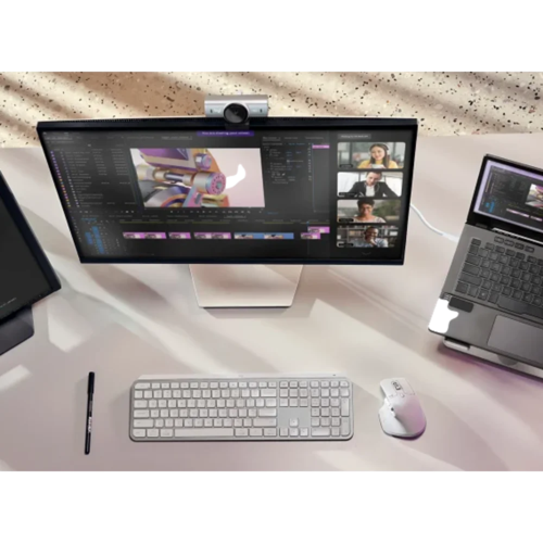 מצלמת רשת LOGITECH MX BRIO 4K ULTRA HD - צבע PALE GREY