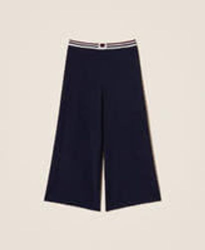 Knit trousers with two-tone stripes