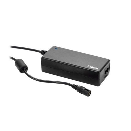 ספק כוח אוניברסלי לניידים EZCOOL AD800 90W