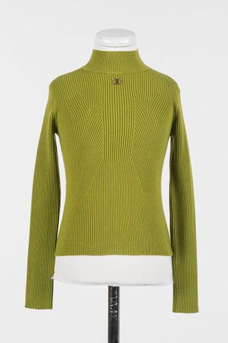 Rib knit turtleneck jumper with Oval T