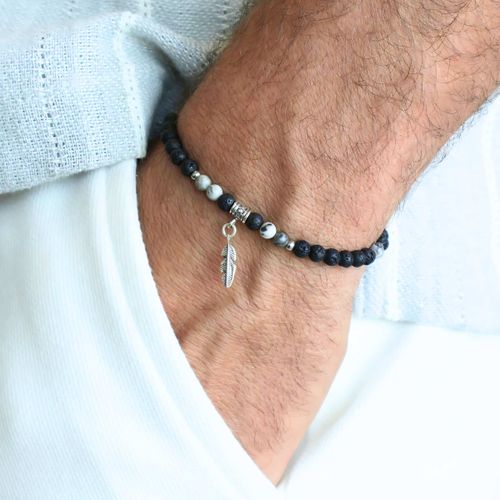 צמיד אבני לבה-ג'ספר פיקאסו עם תליון נוצה לגבר